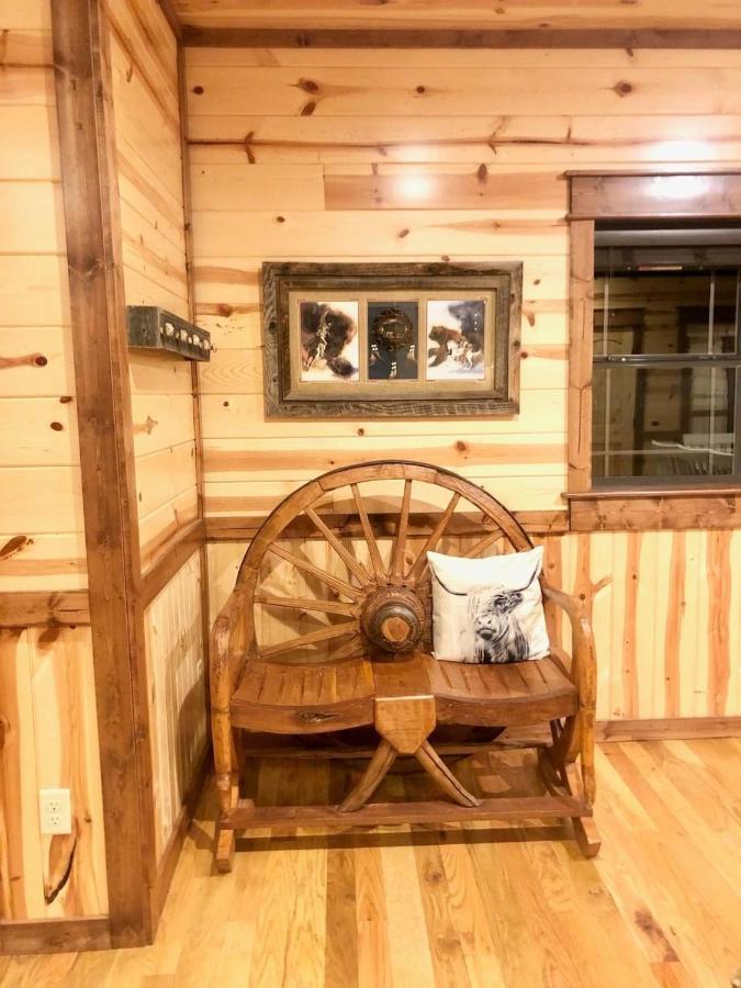 Stone Mountain Lodge 5000Sqft 6 Bed Game Room Pool Table Hot Tub Брокен-Боу Екстер'єр фото